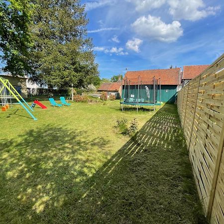 Le Cocoon D'Annabelle - Jolie Maison Avec Jeux Et Grand Jardin Pierrefitte-sur-Sauldre Esterno foto